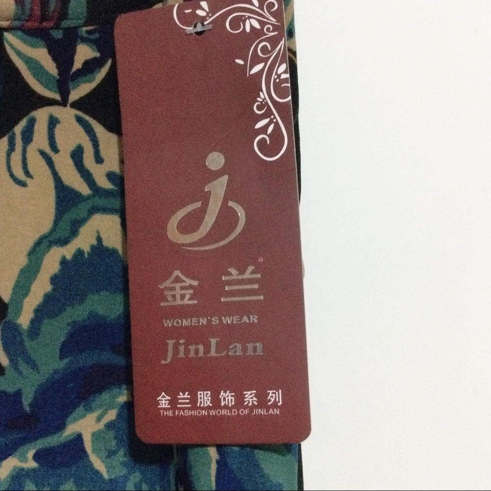 NWT Warm Floral Leggings - Picture 2 of 3